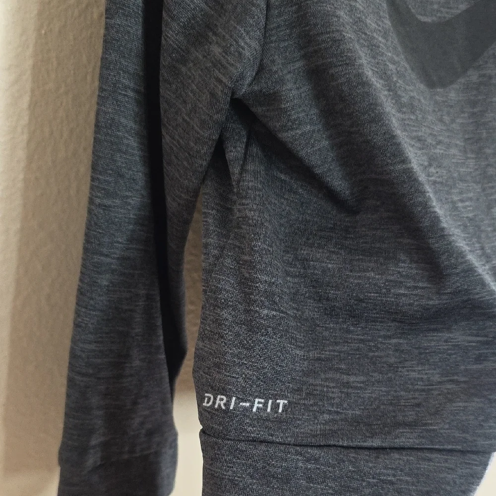 Nike boys dri